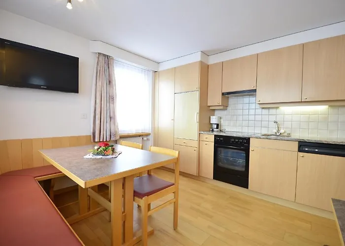 Haus Orion شقة Saas Fee